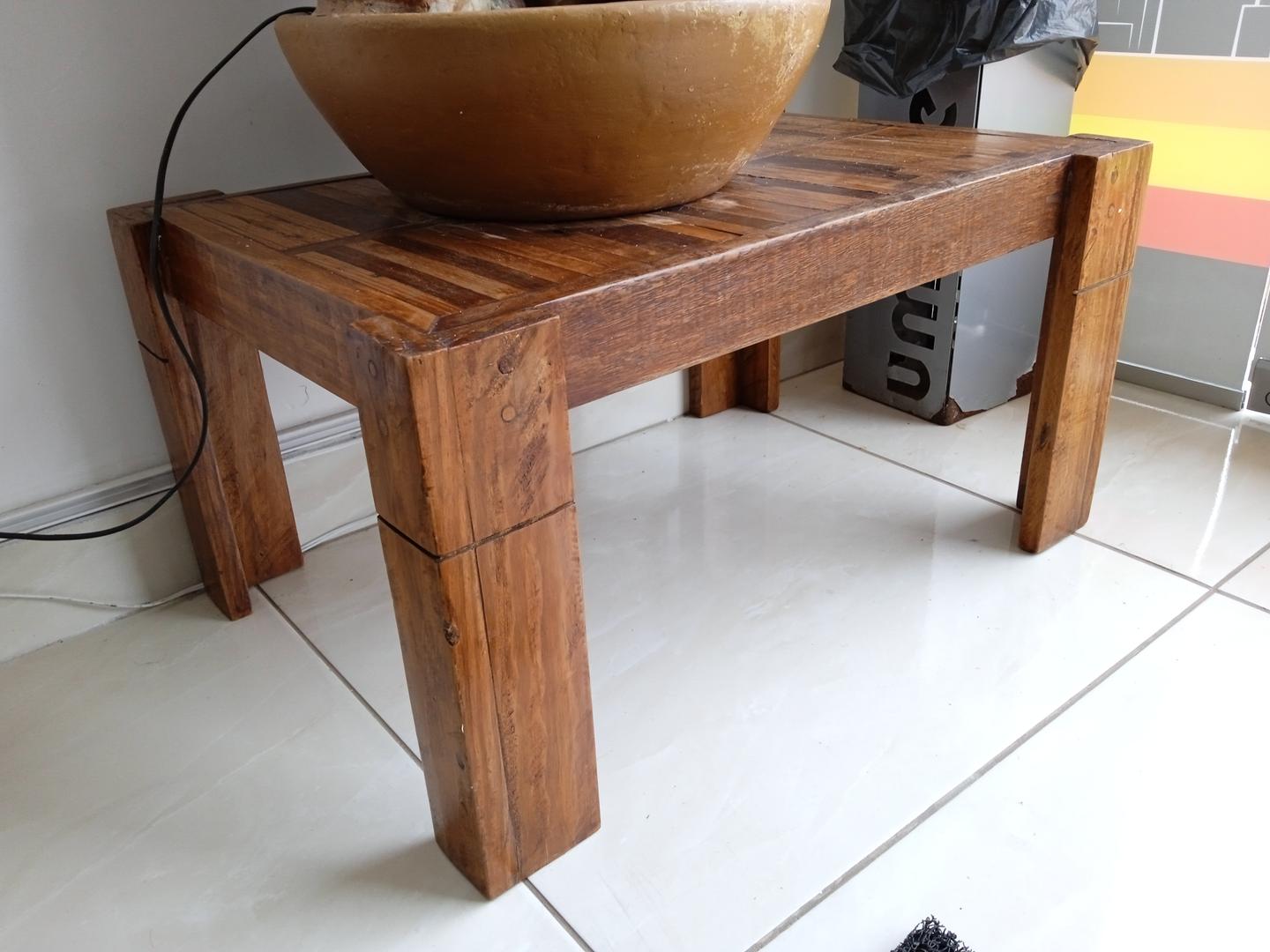 Mesa de apoio em Madeira Marrom 33 cm x 64 cm x 44 cm