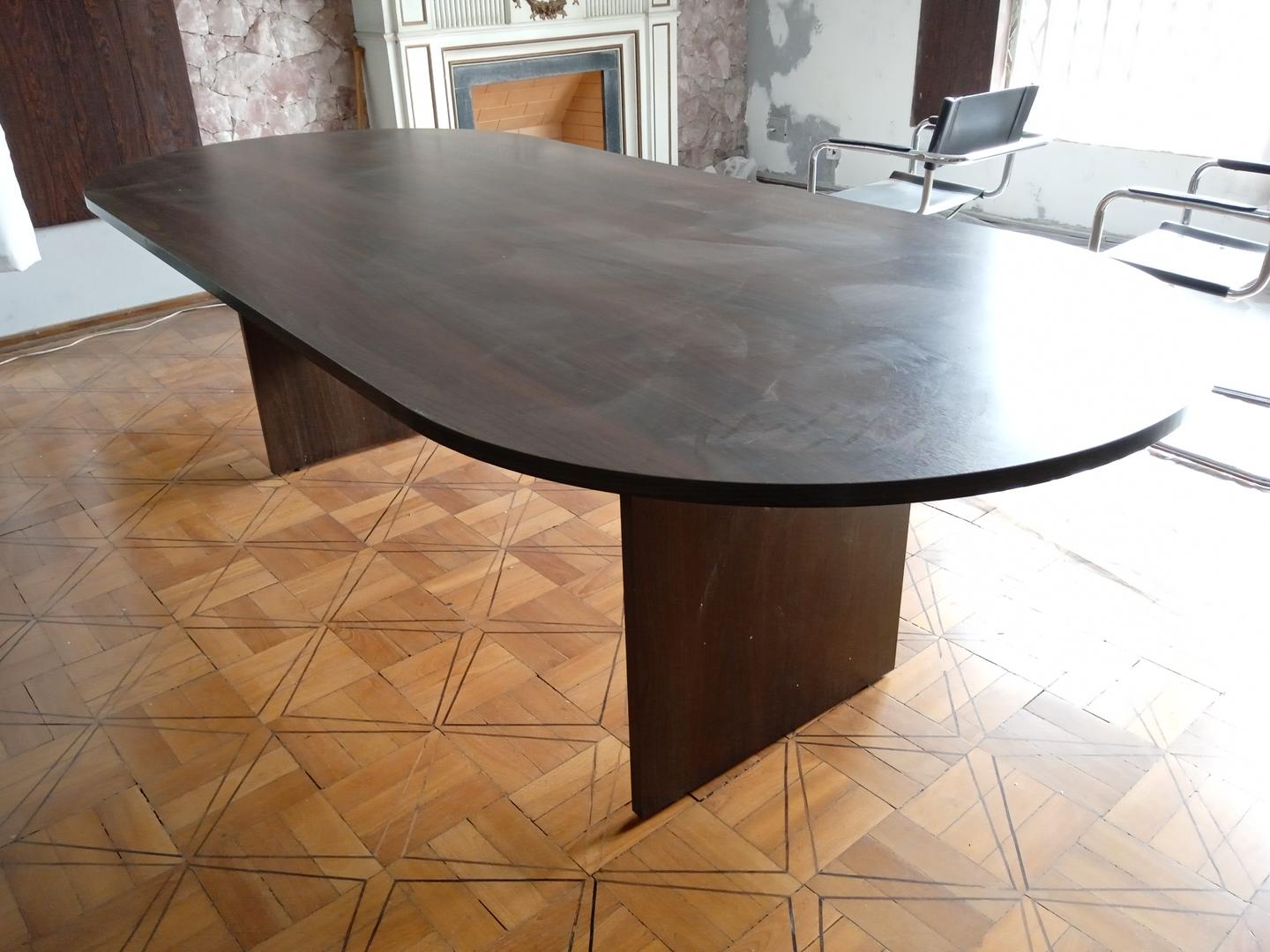 Mesa de reunião em MDF Marrom 74 cm x 250 cm x 110 cm