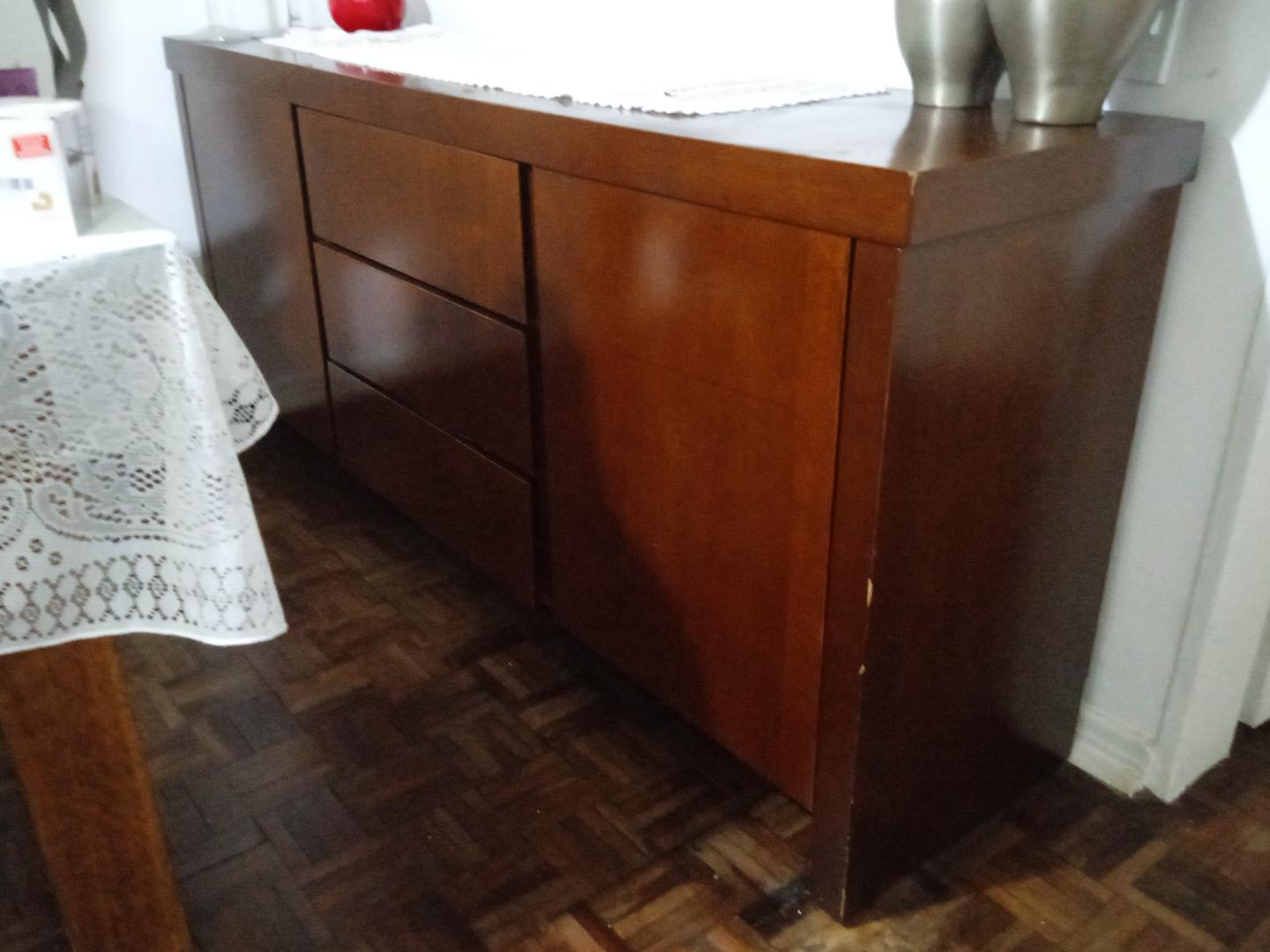 Buffet c/ 2 portas e 3 gaveas em Madeira Marrom 80 cm x 180 cm x 45 cm