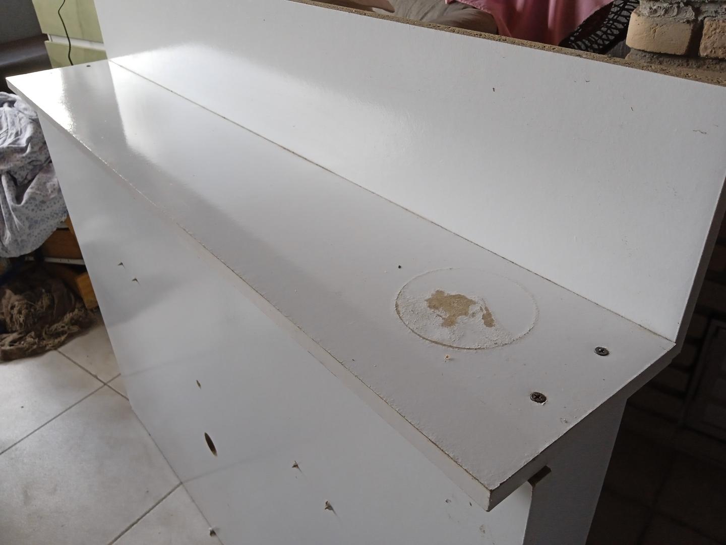 Painel p/ televisão em MDF Branco 96 cm x 110 cm x 20 cm