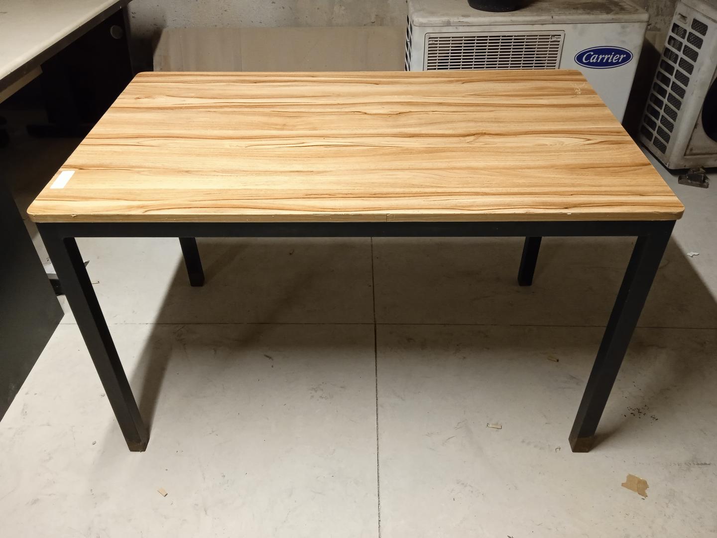 Mesa de escritório industrial em Aço / MDF Marrom 74 cm x 120 cm x 70 cm