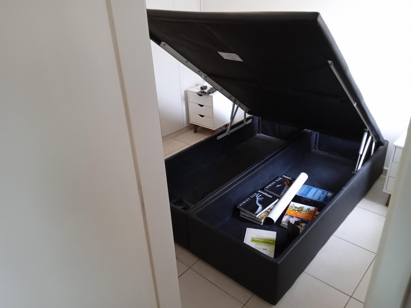 Cama box baú de casal padrão Ortobom Skin Black em Couro Ecológico / Tecido Preto