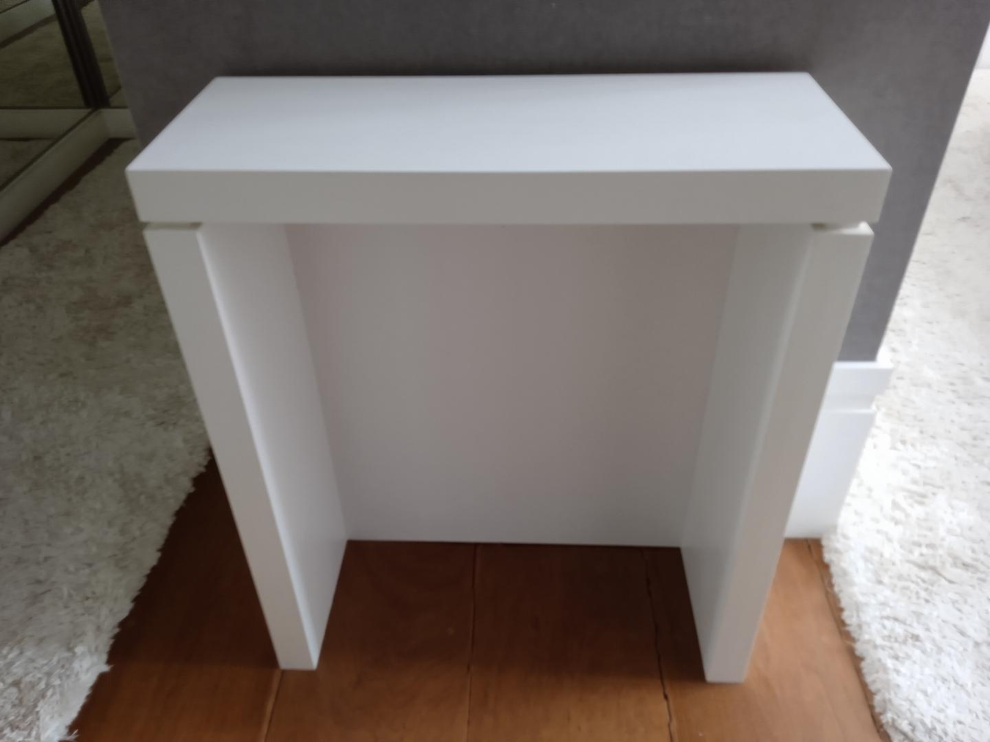 Aparador em MDF Branco 75 cm x 65 cm x 25 cm