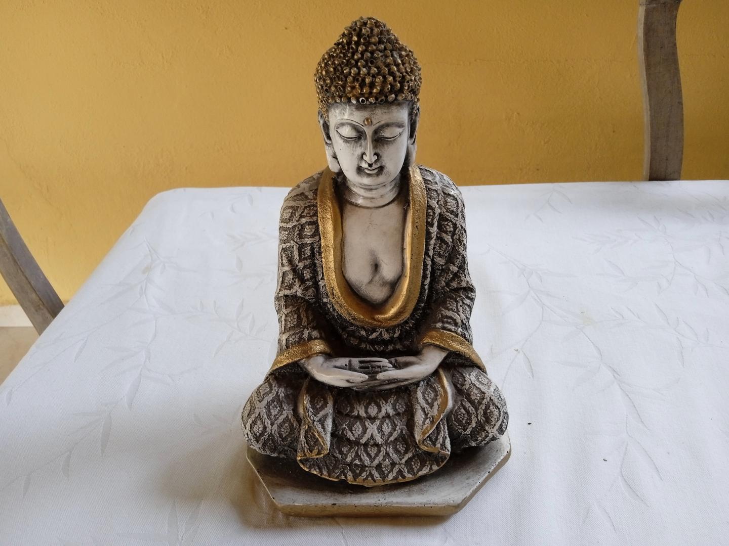 Bibelô/Enfeite Buda em Resina Marrom 24 cm x 17 cm x 12 cm