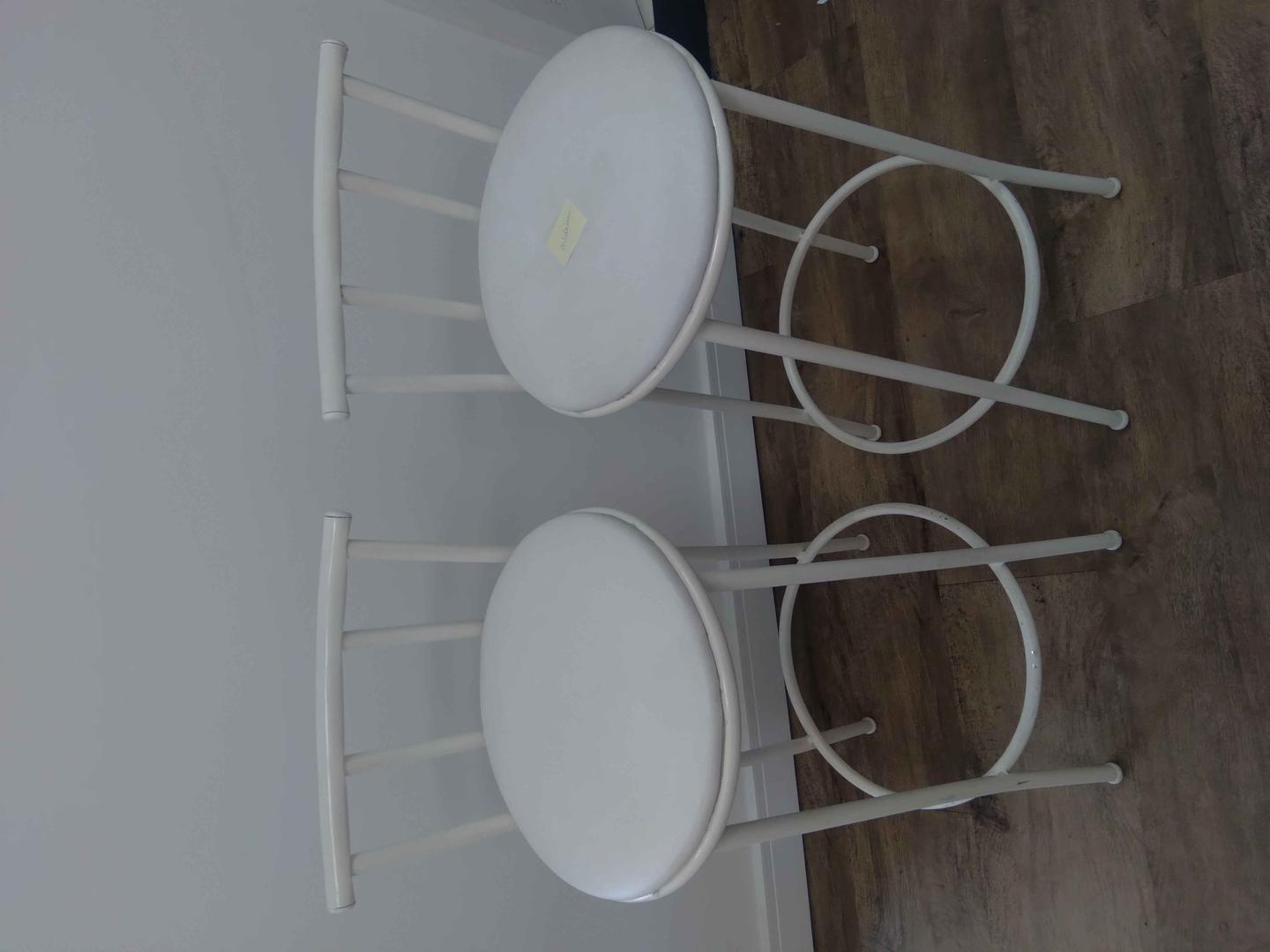 Banqueta Alta estofada fixa s/ braços em Aço / Estofado Branco 88 cm x 36 cm x 36 cm