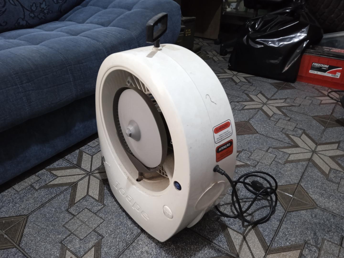 Climatizador de ar Joape Bob em Plástico Branco 60 cm x 50 cm x 18 cm
