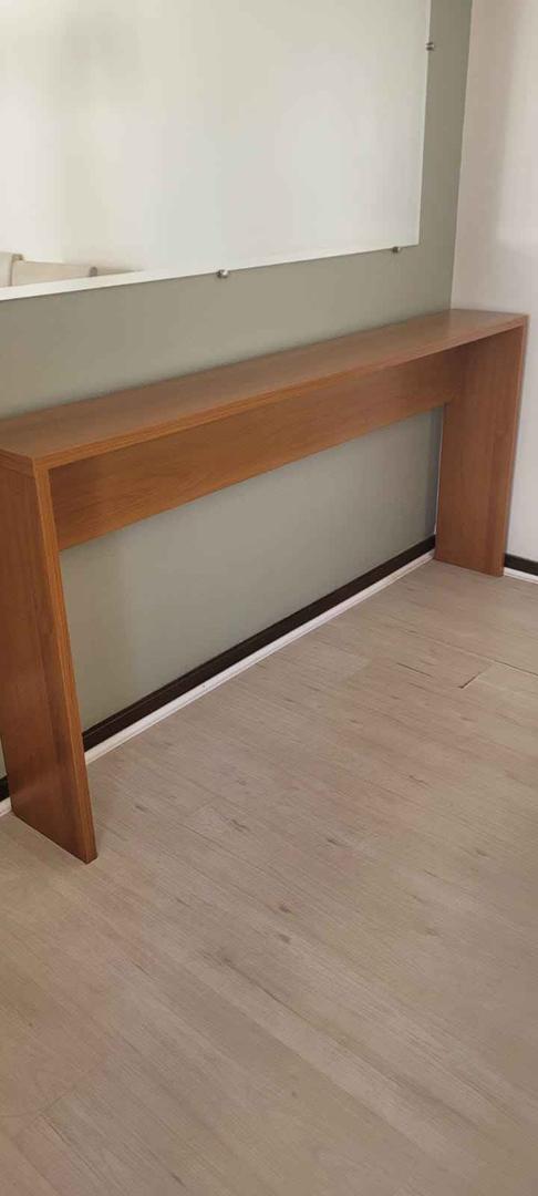 Aparador  em MDF Marrom 86 cm x 180 cm x 26 cm