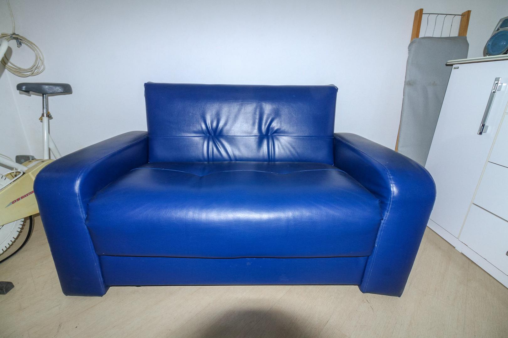 Sofá Cama em Couro Ecológico Azul 88 cm x 142 cm x 80 cm