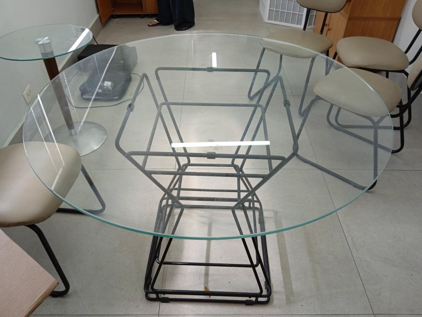 Mesa de Jantar Redonda 4 Lugares em Metal / Vidro Preta 78 cm x 110 cm x 110 cm