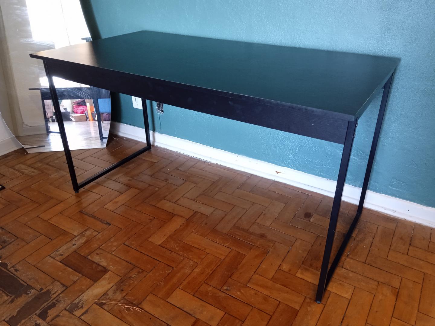 Mesa de jantar em MDF Preto 74 cm x 135 cm x 70 cm