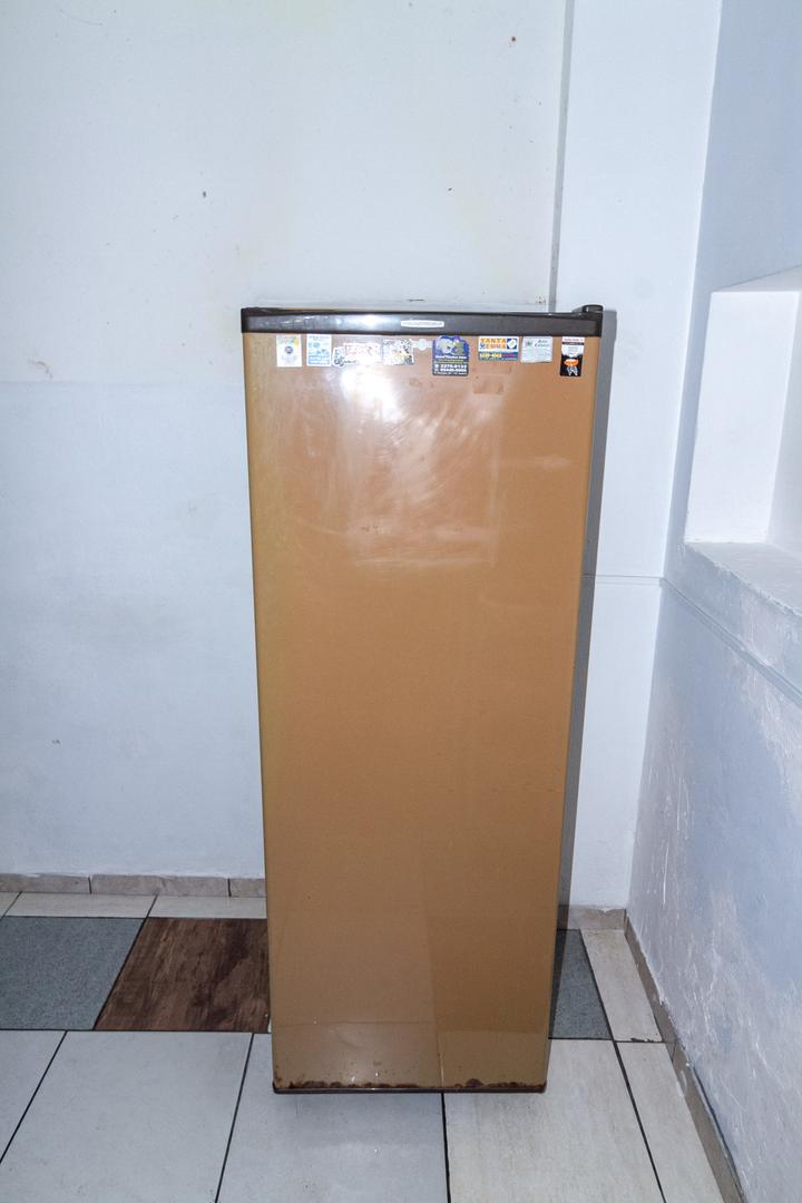 Geladeira Brastemp 110V em Metal Marrom 165 cm x 60 cm x 55 cm