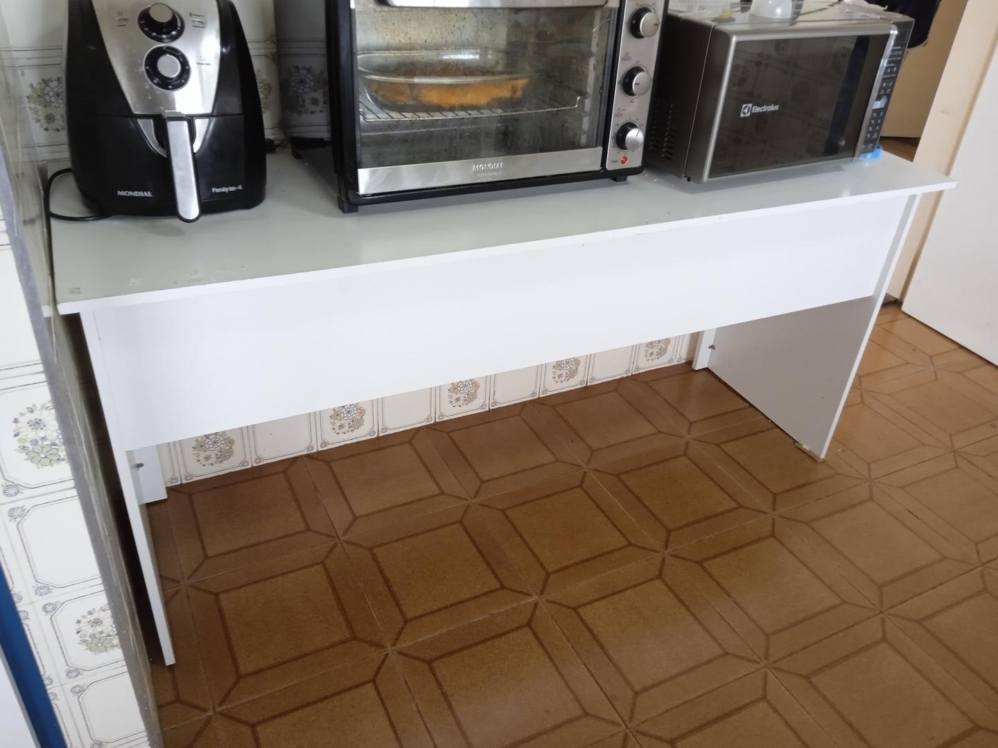 Mesa de Escritório retangular em MDF Branco 74 cm x 160 cm x 54 cm