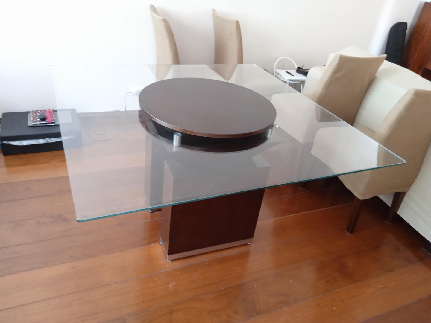 Mesa de Jantar c/ Prato Giratório em Madeira / Vidro Marrom 76 cm x 140 cm x 140 cm