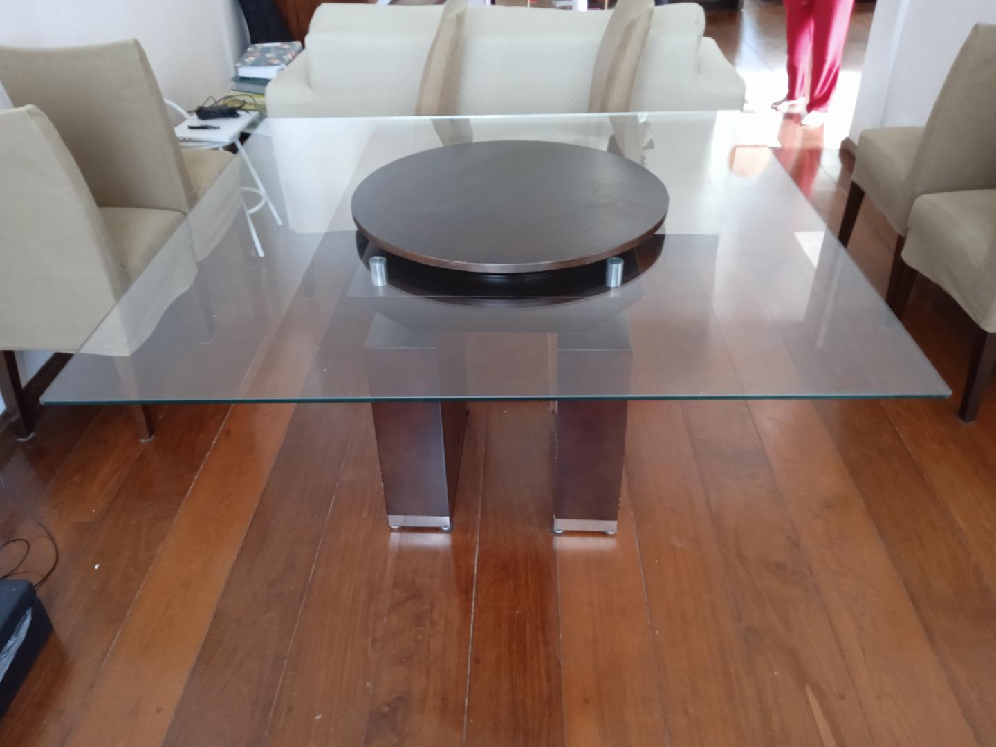 Mesa de Jantar c/ Prato Giratório em Madeira / Vidro Marrom 76 cm x 140 cm x 140 cm