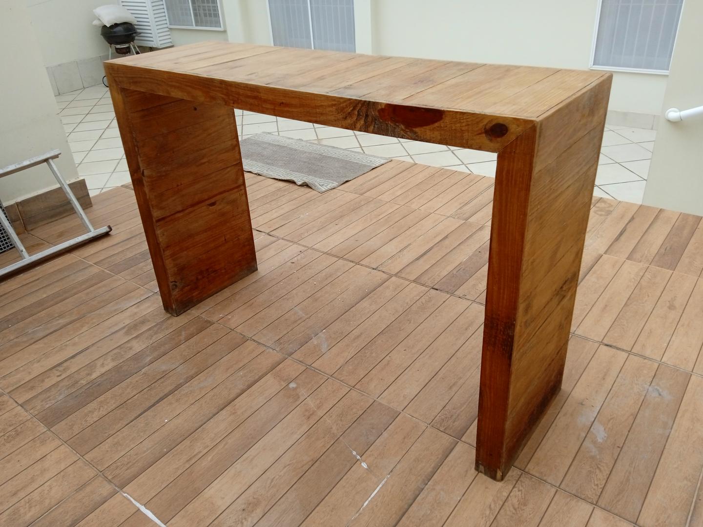 Aparador em MDF Marrom 87 cm x 130 cm x 40 cm