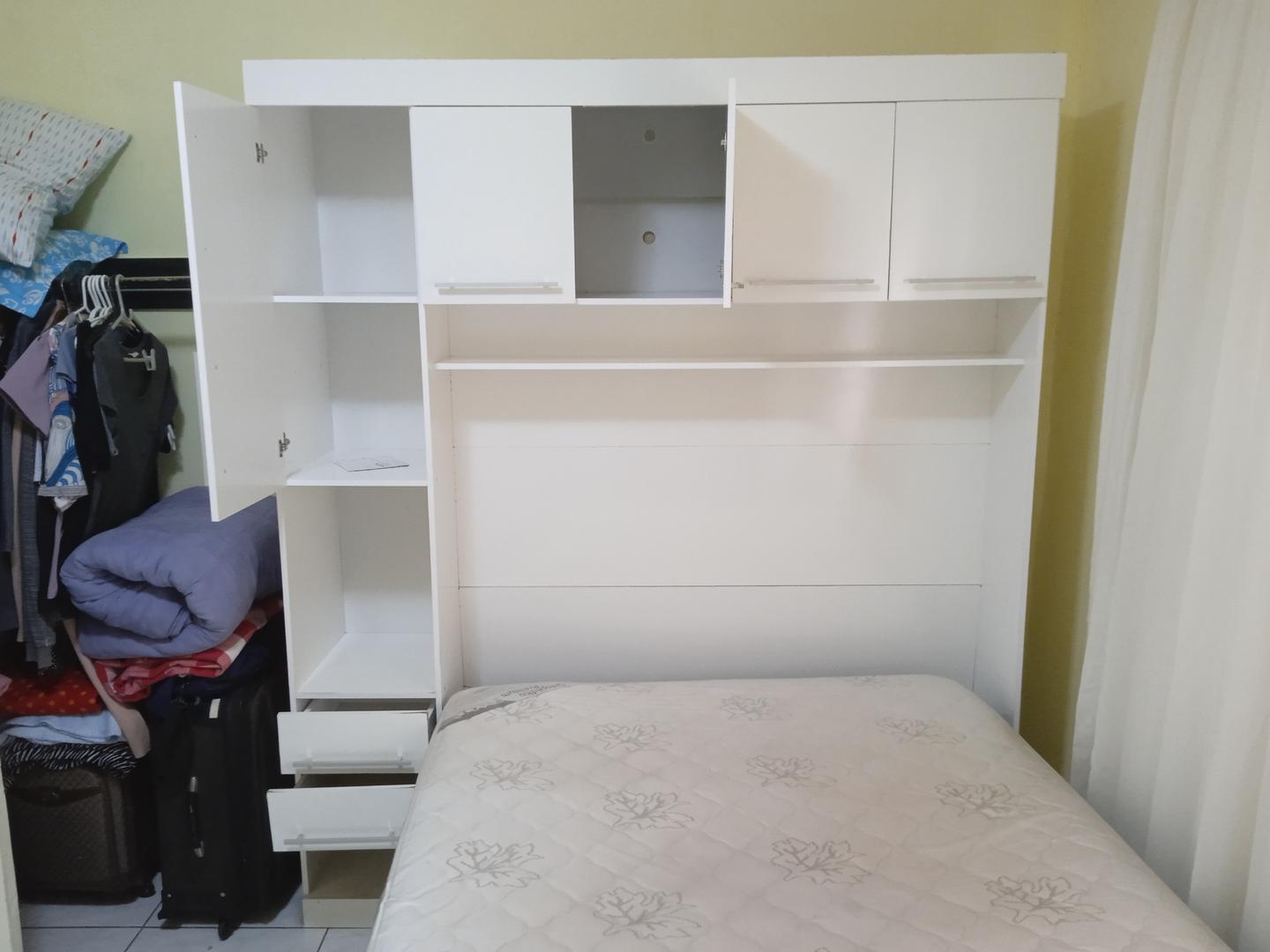 Guarda roupas Modulado c/ 5 portas 2 gavetas 1 nicho e 1 prateleira em MDF Branco