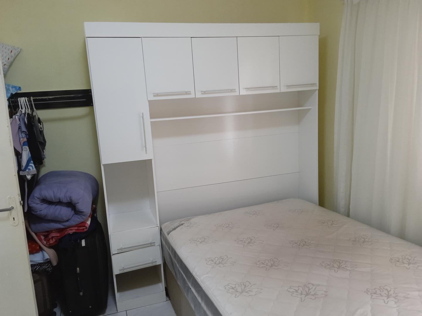 Guarda roupas Modulado c/ 5 portas 2 gavetas 1 nicho e 1 prateleira em MDF Branco