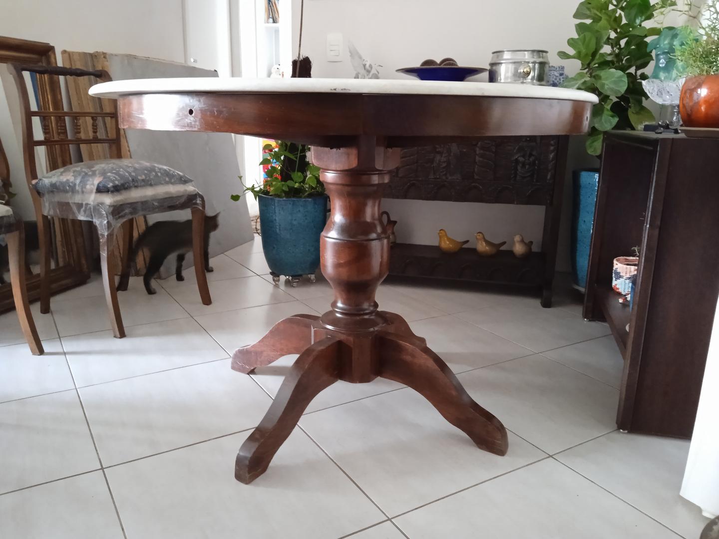 Mesa de jantar redonda em Madeira / Mármore Cinza 80 cm x 110 cm x 110 cm