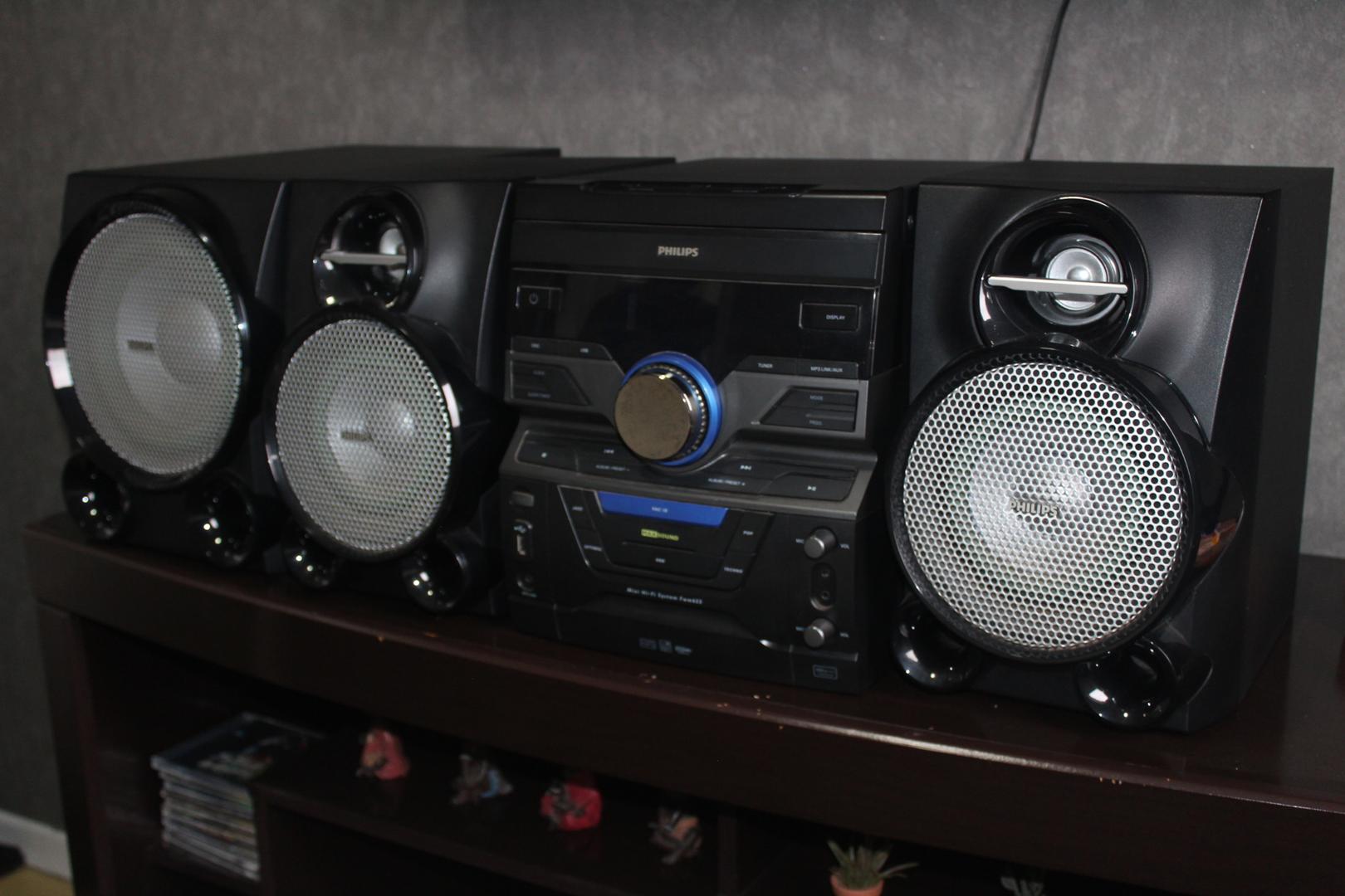 Aparelho de Som c/ 3 Caixas Philips Mini Hi-Fi System Fwm653 Preto