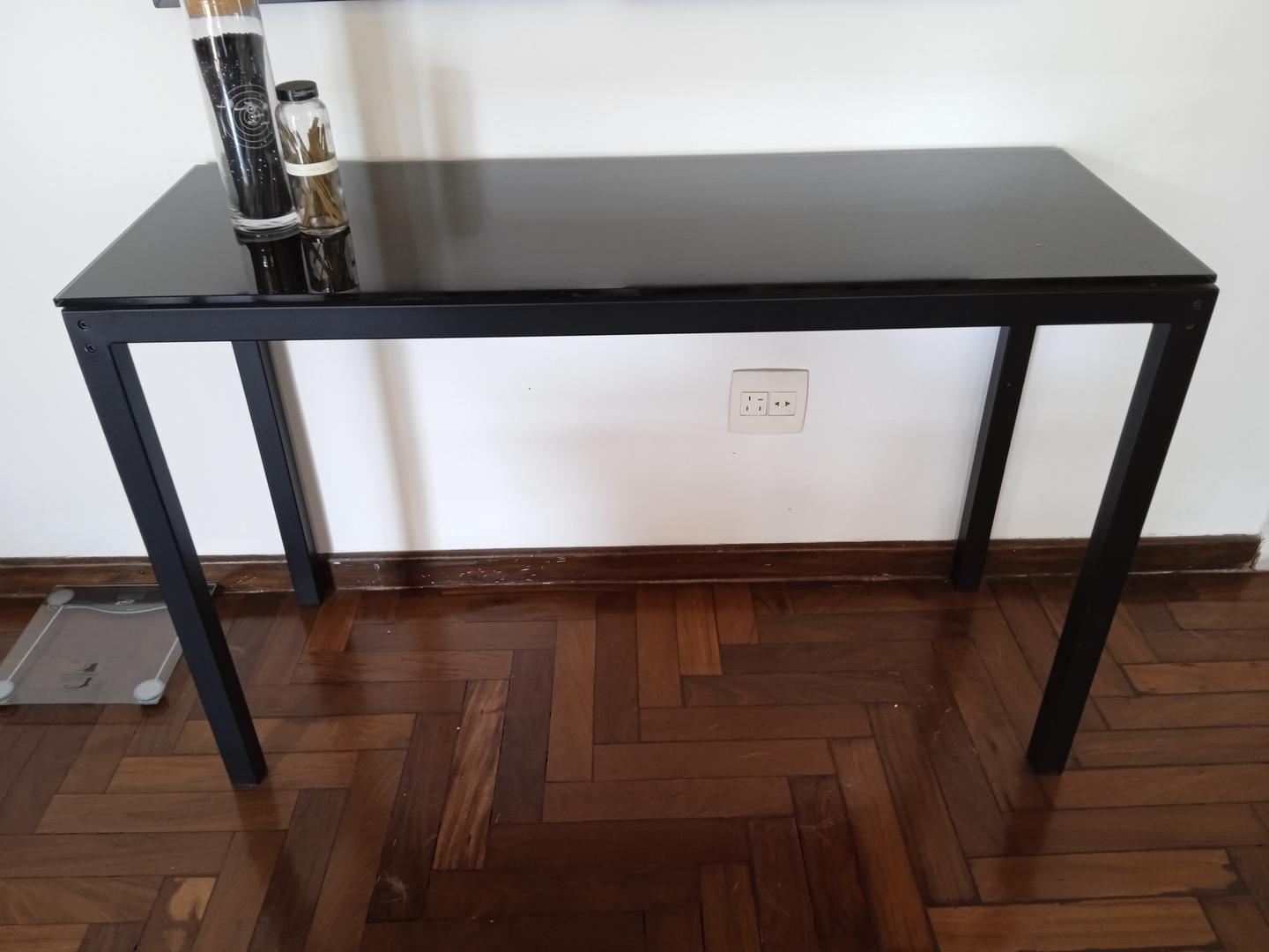 Aparador em MDF Preto 75 cm x 140 cm x 38 cm