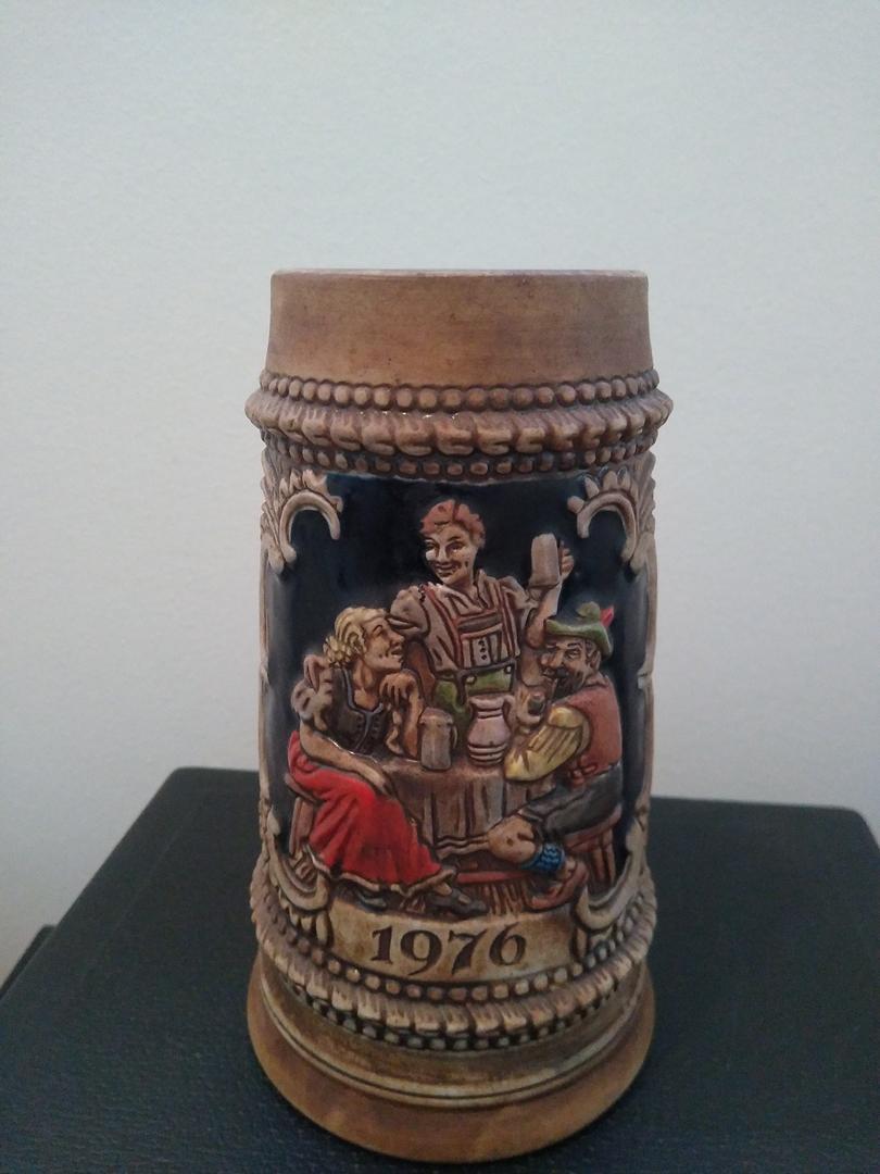 Caneca de cerveja em Cerâmica Bege 20 cm x 8 cm x 15 cm