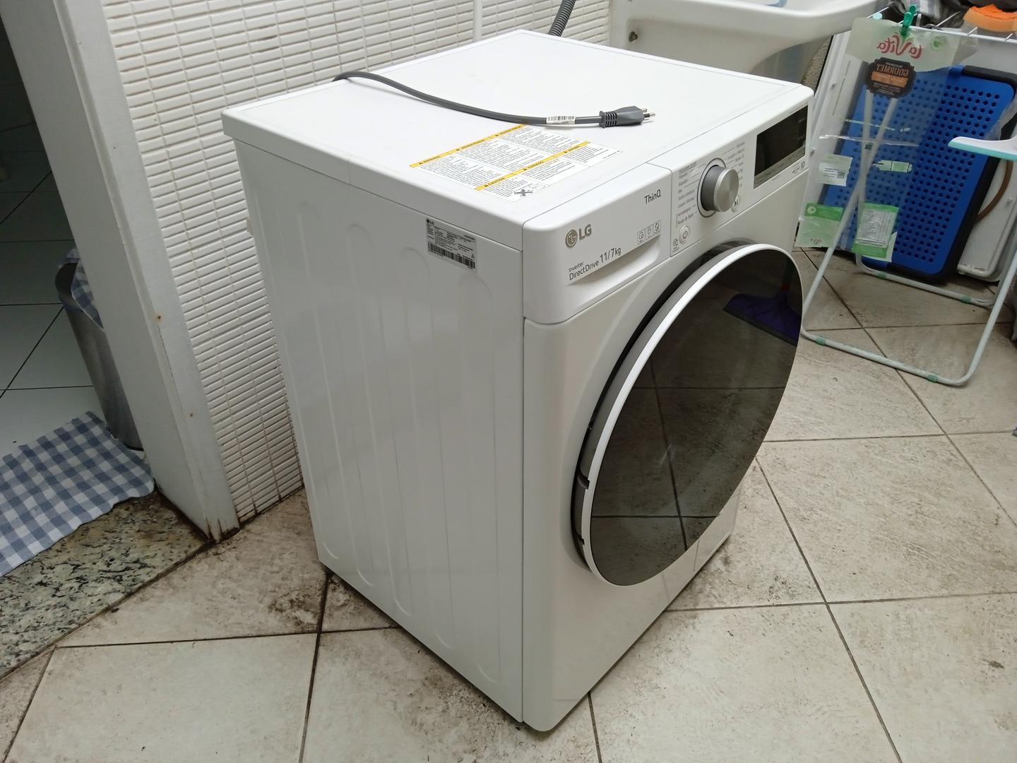 Máquina lava e seca LG CV5011WG4 em Aço / Plástico Branco 85 cm x 60 cm x 56 cm