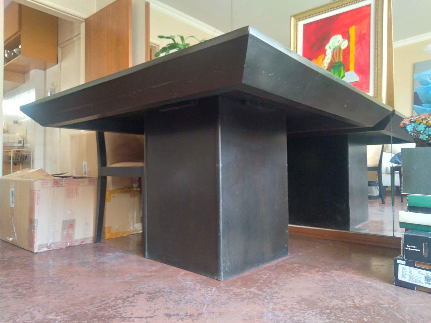 Mesa de Jantar em MDP Marrom 73 cm x 130 cm x 130 cm