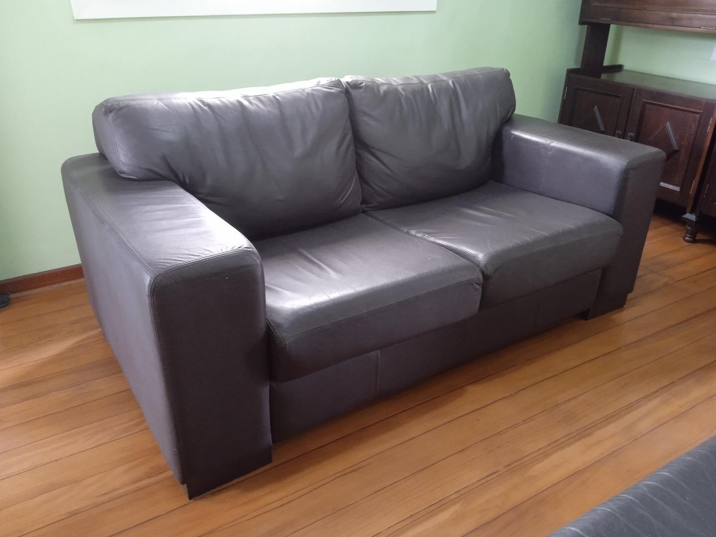 Sofa c/ 2 lugares em Couro Ecológico / Tecido Preto 80 cm x 170 cm x 95 cm