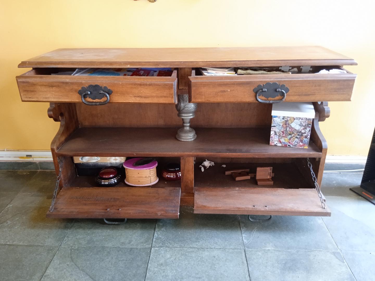 Buffet Colonial c/ 2 gavetas e 2 portas em Madeira Marrom 75 cm x 140 cm x 43 cm