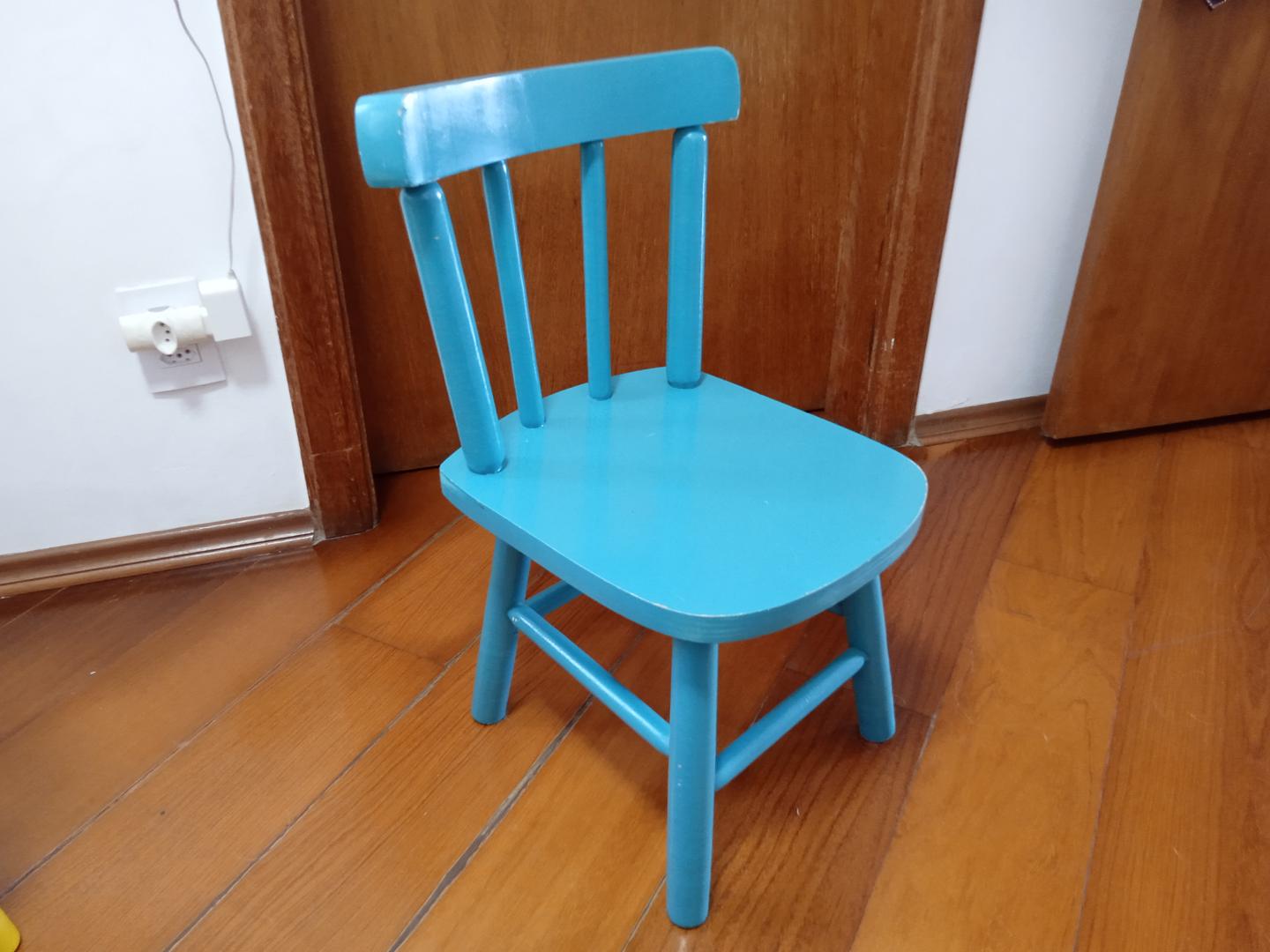 Cadeira fixa infantil em Madeira Azul 60 cm x 37 cm x 35 cm