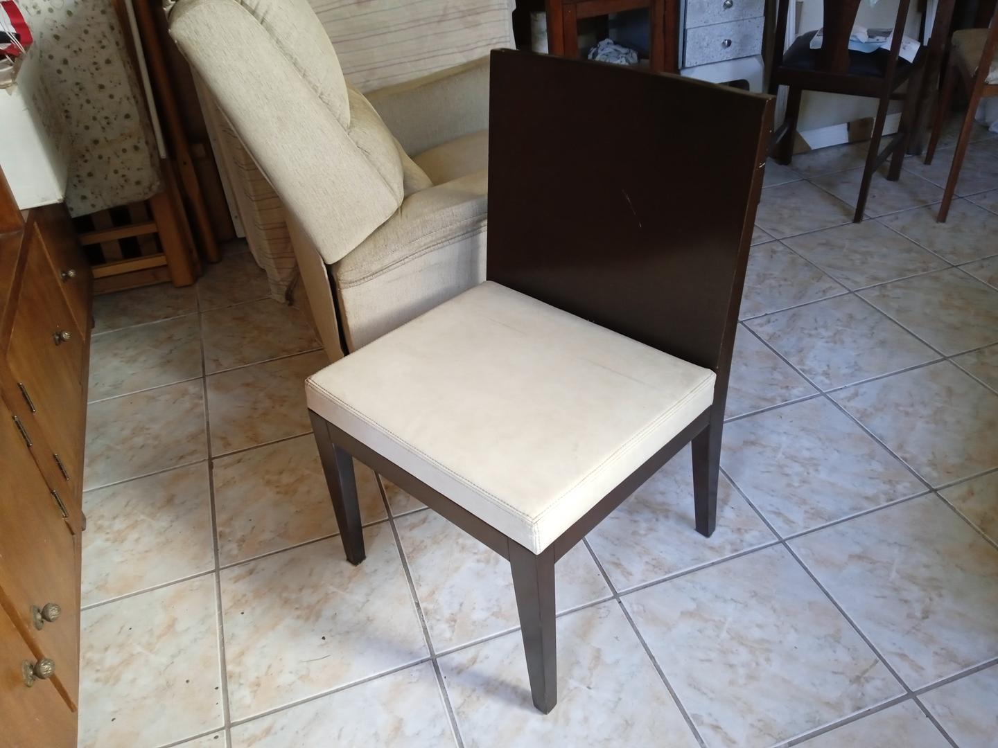 Cadeira de Jantar Fixa em Madeira Marrom 85 cm x 52 cm x 54 cm