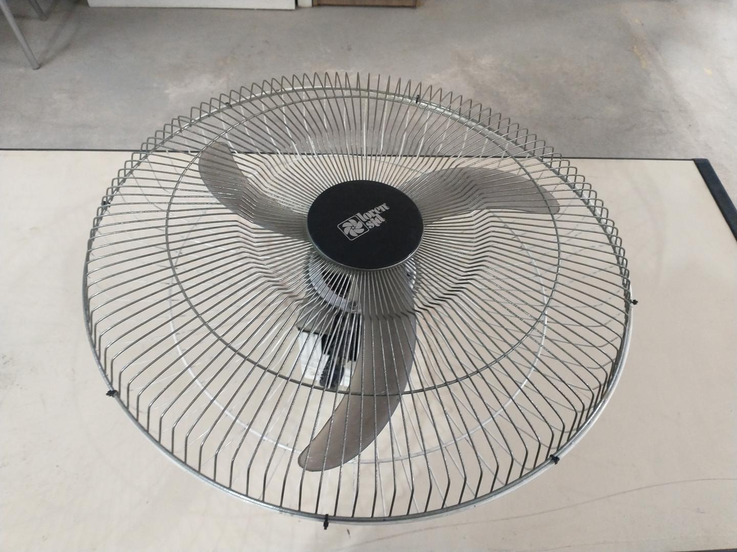 Ventilador de parede Loren Sid Preto 60 cm x 24 cm x 60 cm