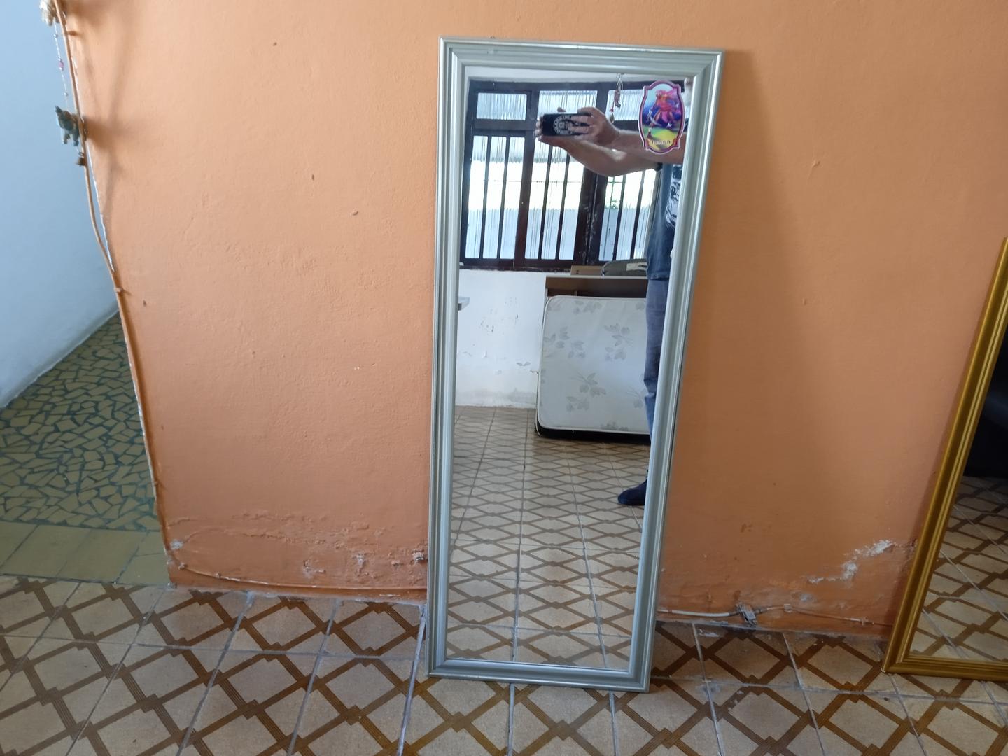 Espelho c/ Moldura ETNA em MDF / Vidro Branco 127 cm x 48 cm x 200 cm