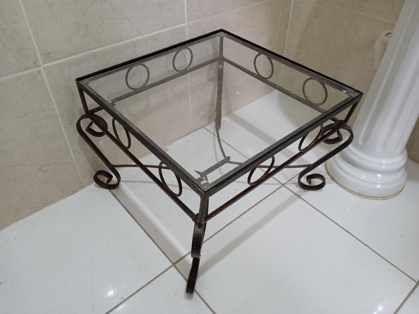 Mesa lateral em Aço / Vidro Cinza 40 cm x 57 cm x 57 cm