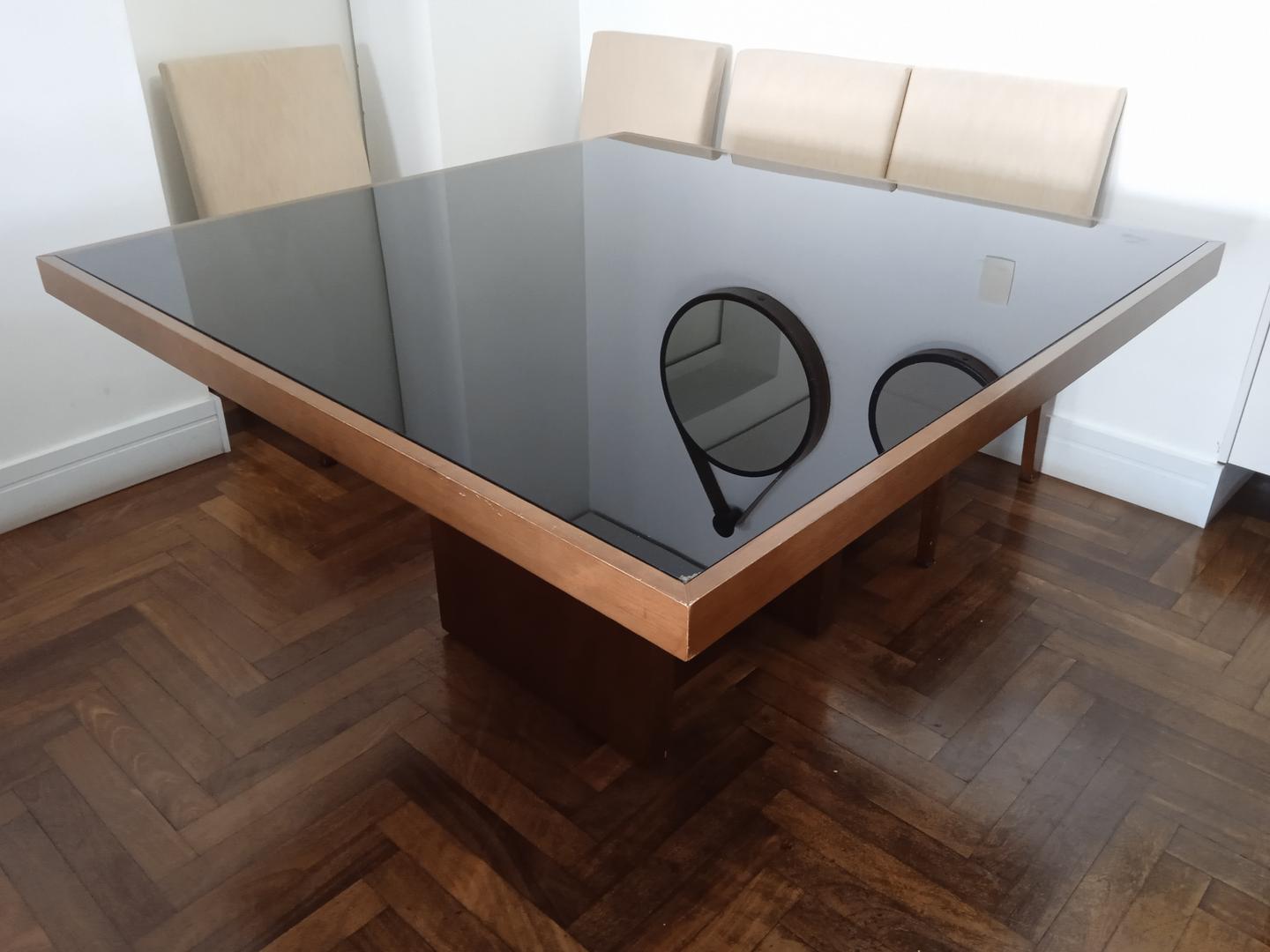 Mesa de Jantar Quadrada em Madeira / Vidro Marrom 76 cm x 135 cm x 135 cm