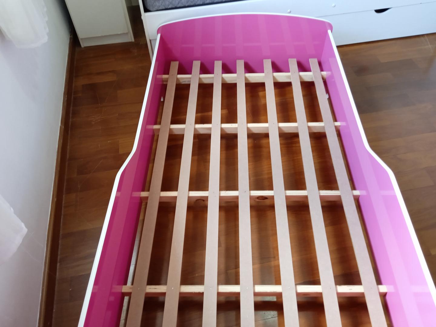 Cama infantil c/ 4 nichos em MDF Rosa 130 cm x 98 cm x 210 cm