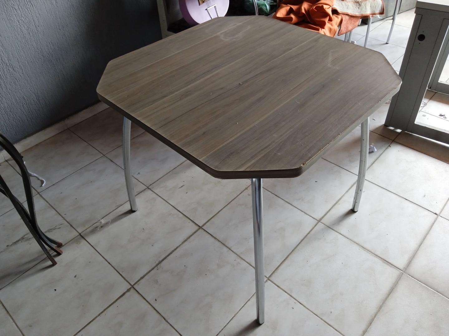 Mesa de jantar em MDF / Aço Marrom 77 cm x 87 cm x 87 cm