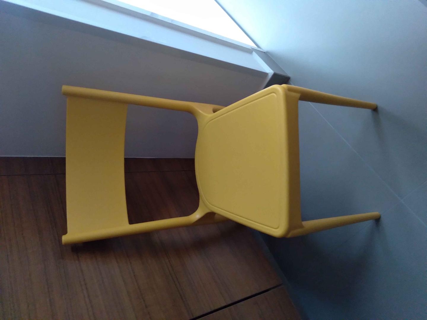 Cadeira de jantar fixa s/ braços  em Plástico Amarelo 82 cm x 41 cm x 45 cm