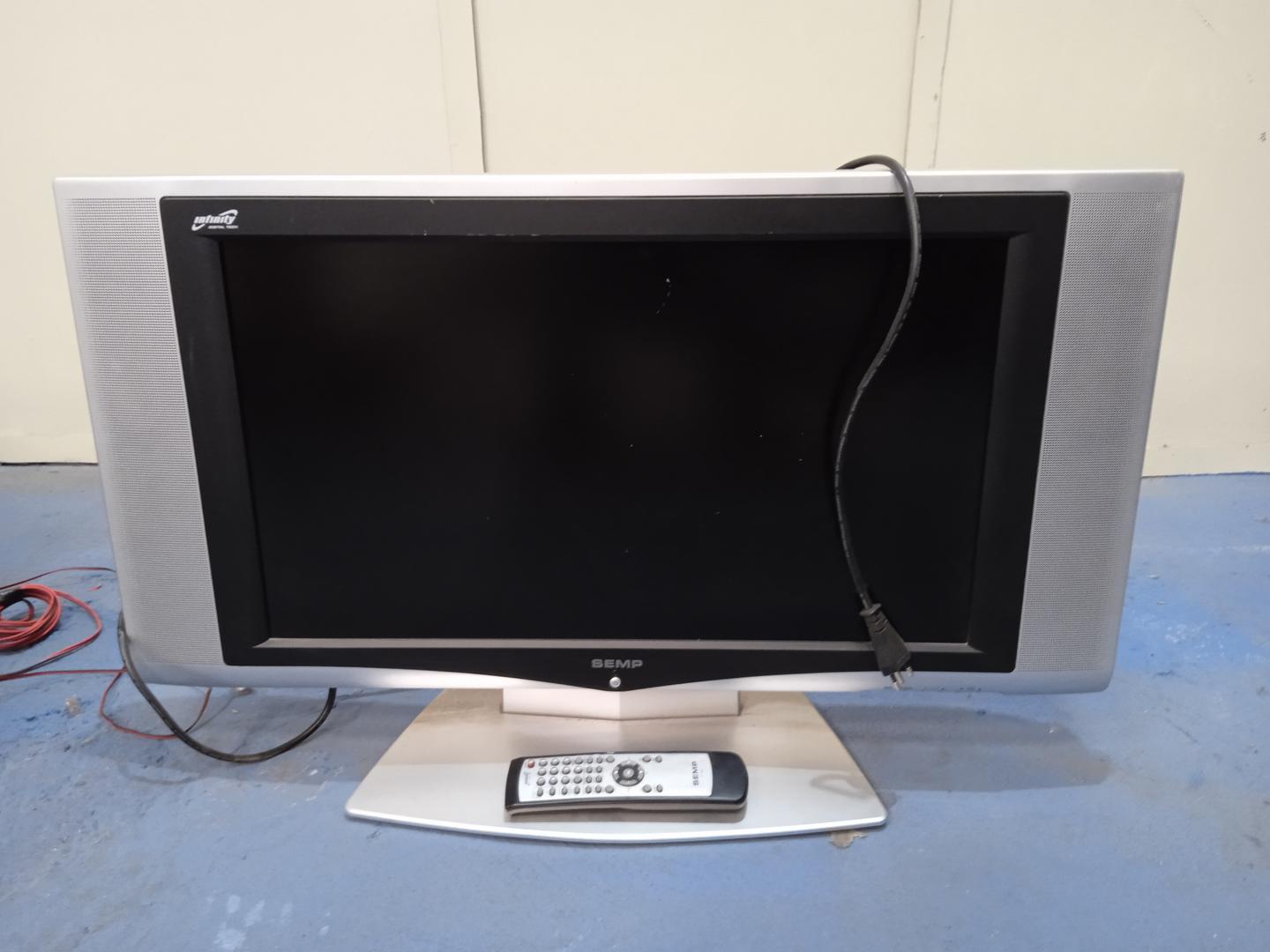 Televisão LCD 26" polegadas SempToshiba LC2610W Cinza