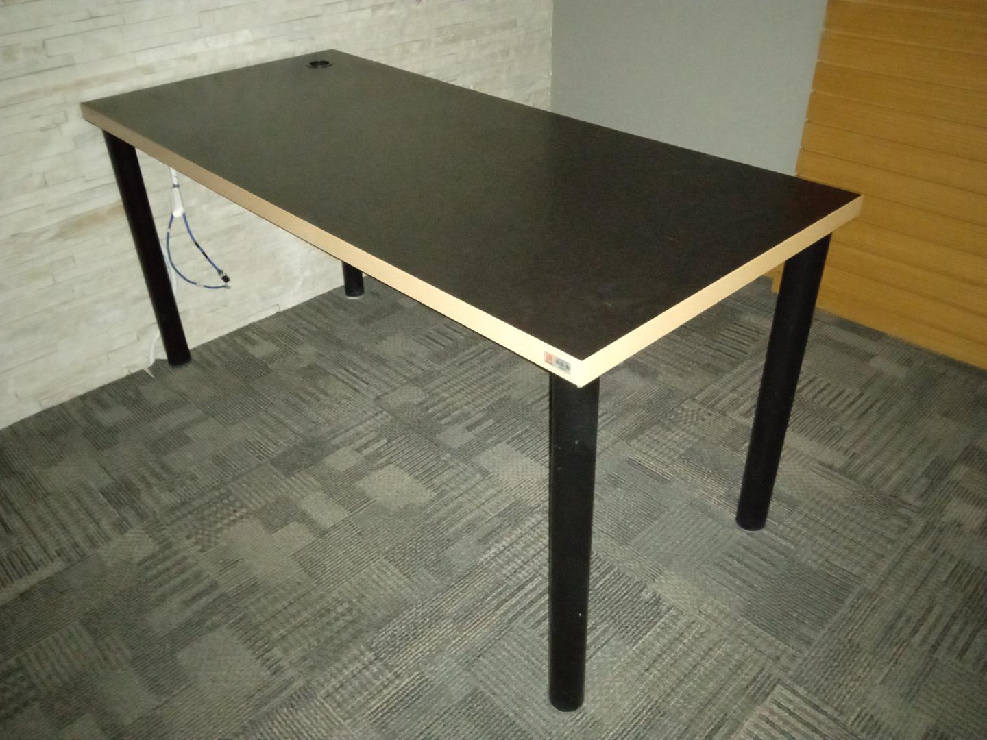 Mesa de apoio Industrial em Aço / MDF Marrom 76 cm x 158 cm x 73 cm