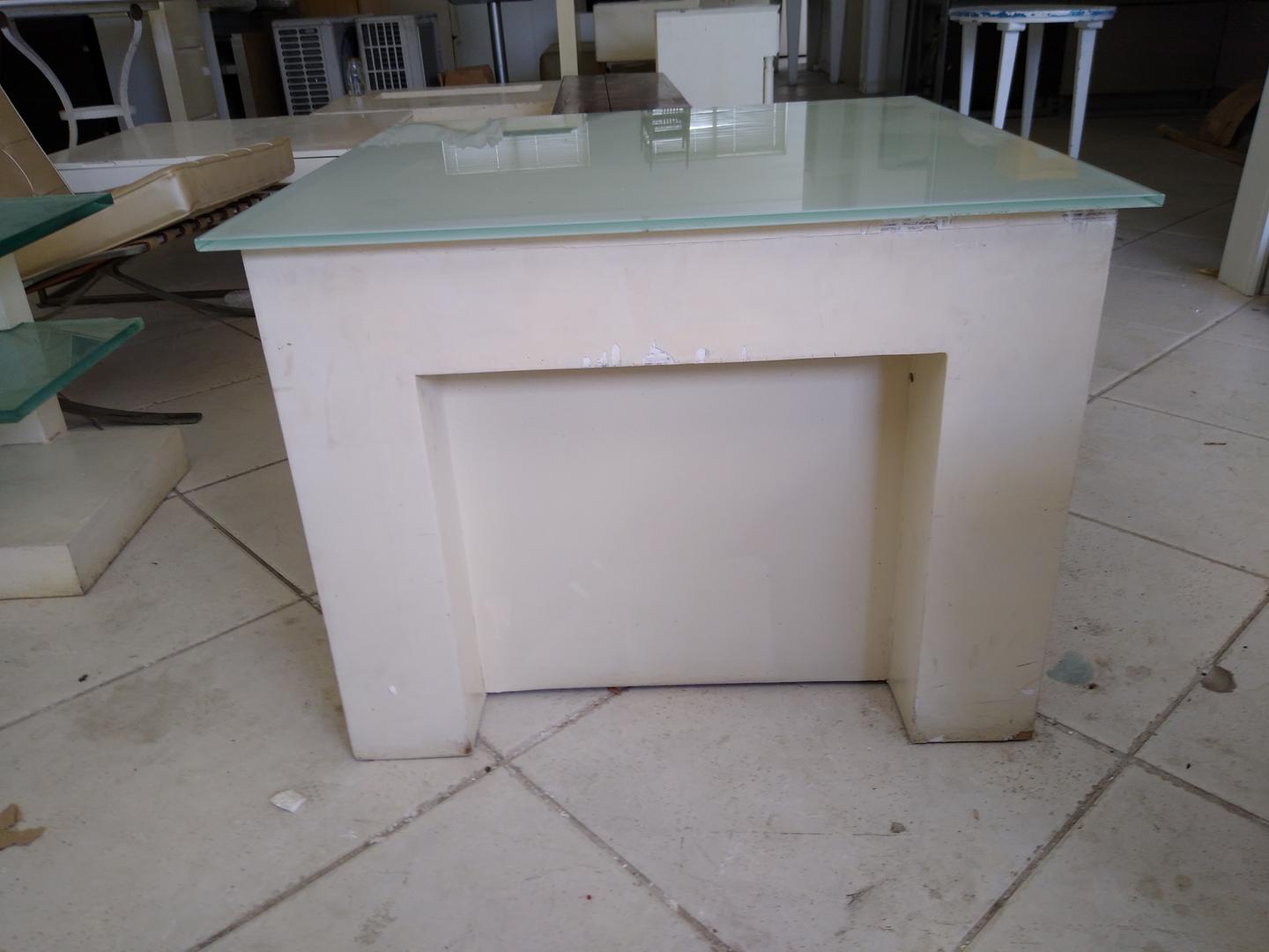 Mesa de Centro em Madeira Branco 55 cm x 75 cm x 75 cm