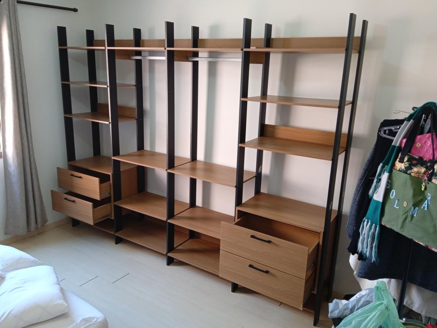 Closet Casal c/ 4 gavetas 2 nichos e 6 prateleiras Dalla Costa em MDF / Metal Marrom