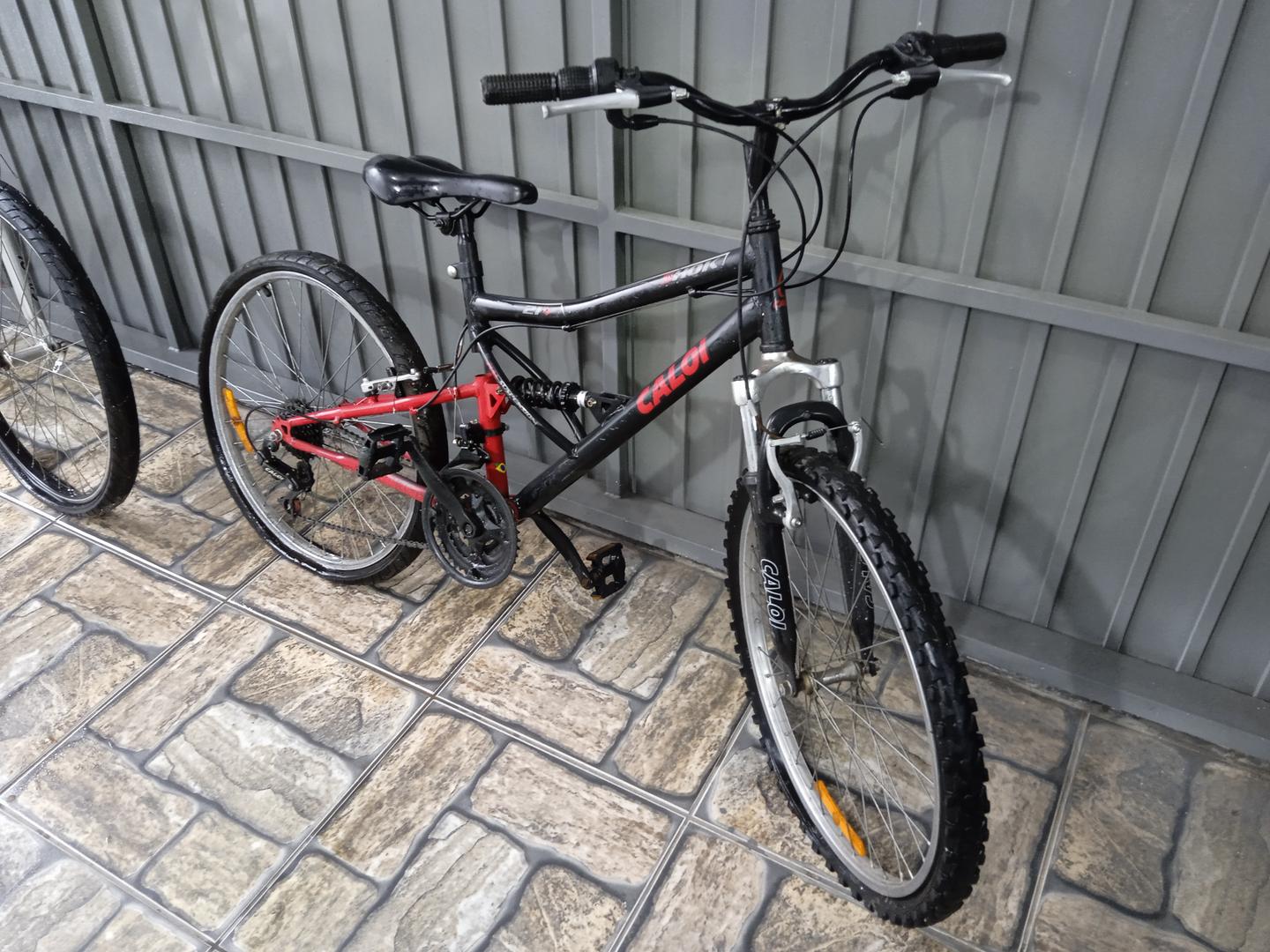 Bicicleta Caloi 21 V Shok em Aço Preto 96 cm x 160 cm x 25 cm