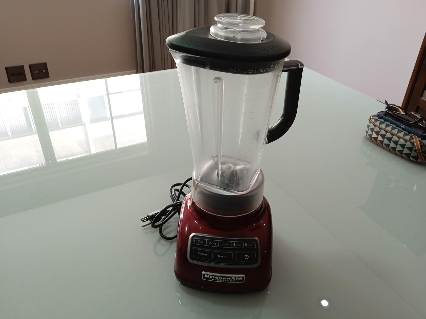 Liquidificador KitchenAid KSB1575AGDO em Plástico / Acrílico Vermelho