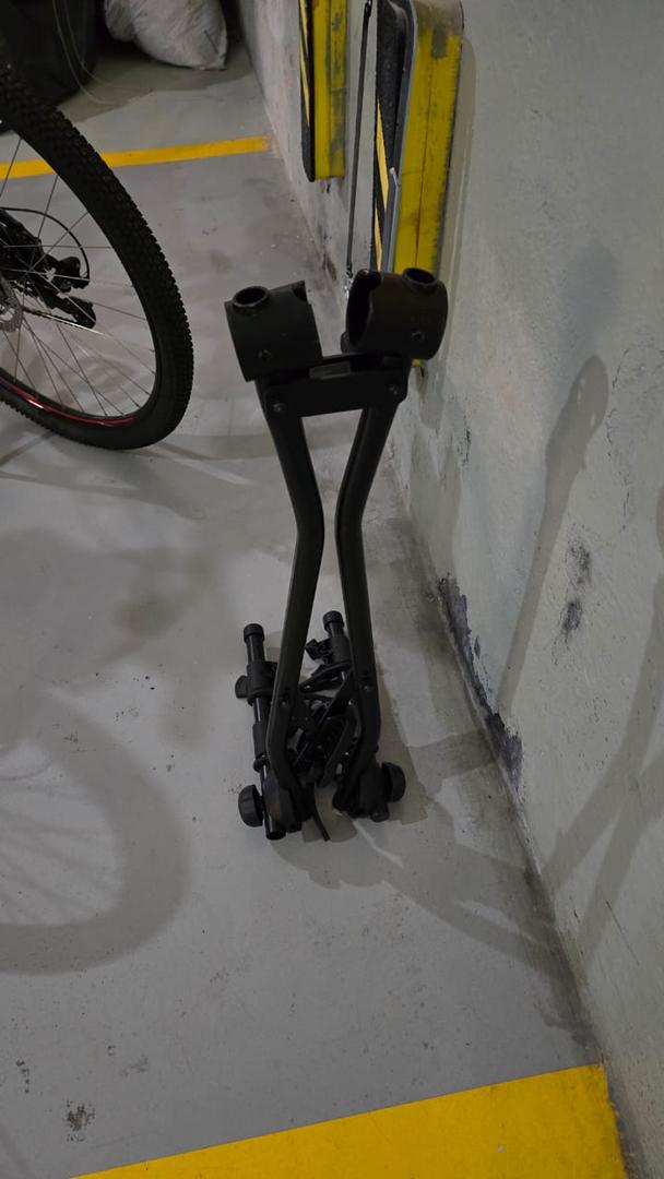 Suporte de bicicleta p/ carro em Aço / Plástico Preto 1 cm x 1 cm x 1 cm