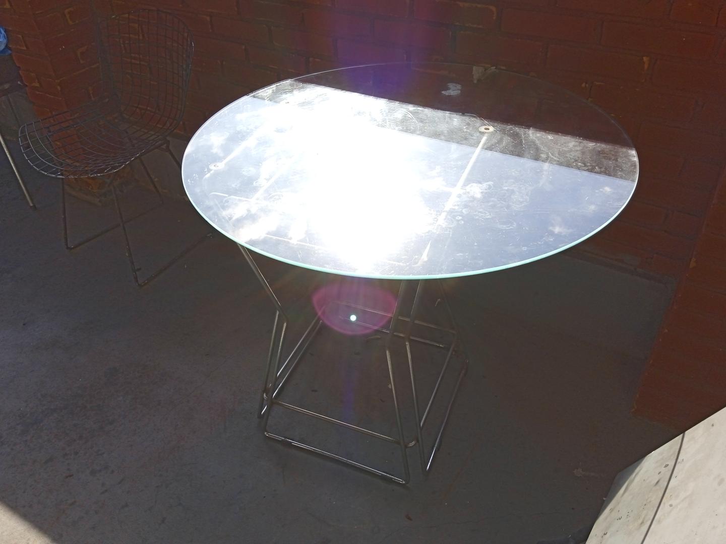 Mesa de apoio em Aço / Vidro Cinza 77 cm x 90 cm x 90 cm